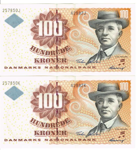 Seddel: 100 kr. 1999 A2992 i kv. 0 2 stk. med serienr. 0J og 0K